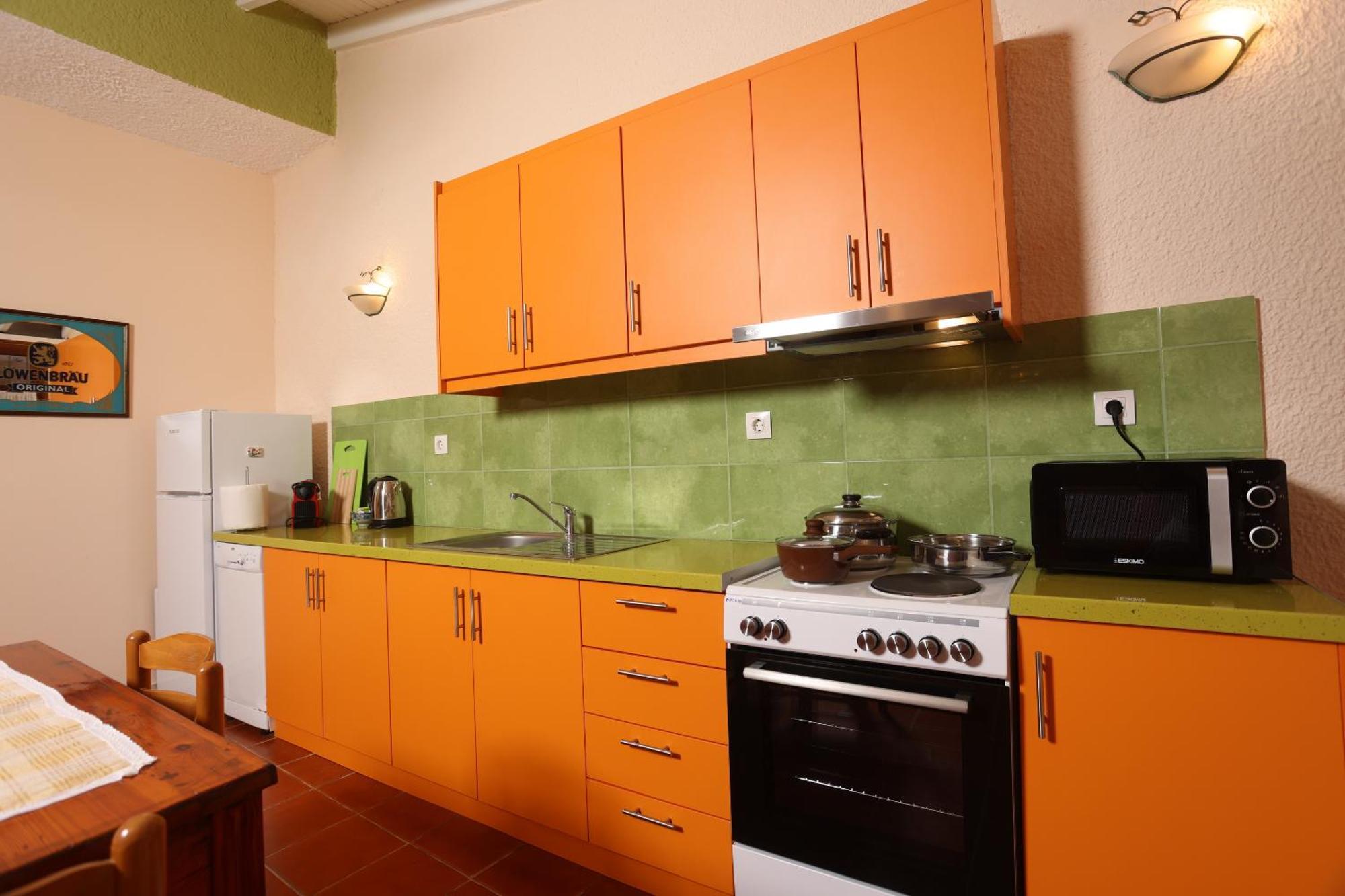 Madlen Apartments เนอา สกีโอนี ภายนอก รูปภาพ